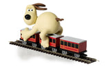 Corgi Wallace & Gromit - The Wrong Trousers - Gromit & Coaches  CC80603
