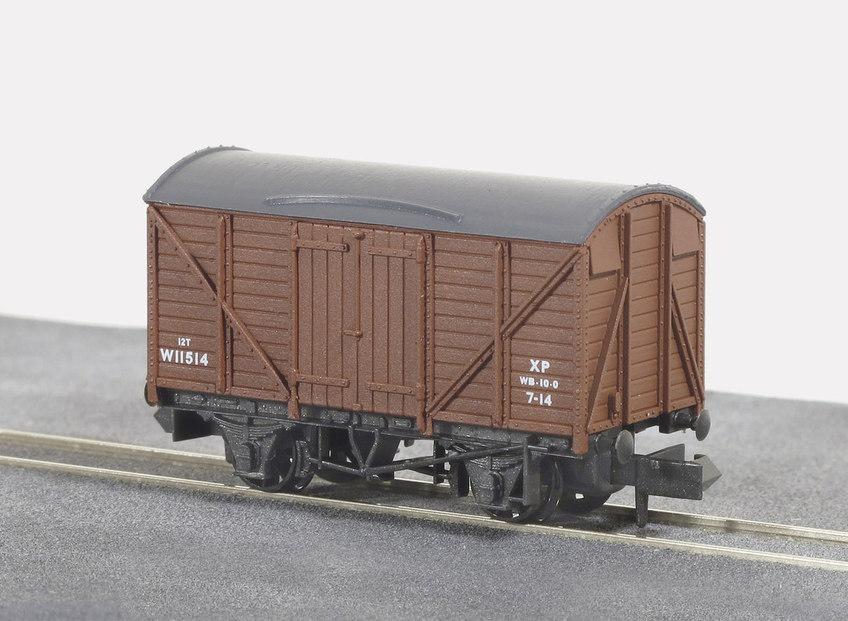 Box Van Standard type BR brown