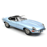 Norev Die Cast Collectables - 1:12 1962 Jaguar E-Type Cabriolet - Blue Metallic