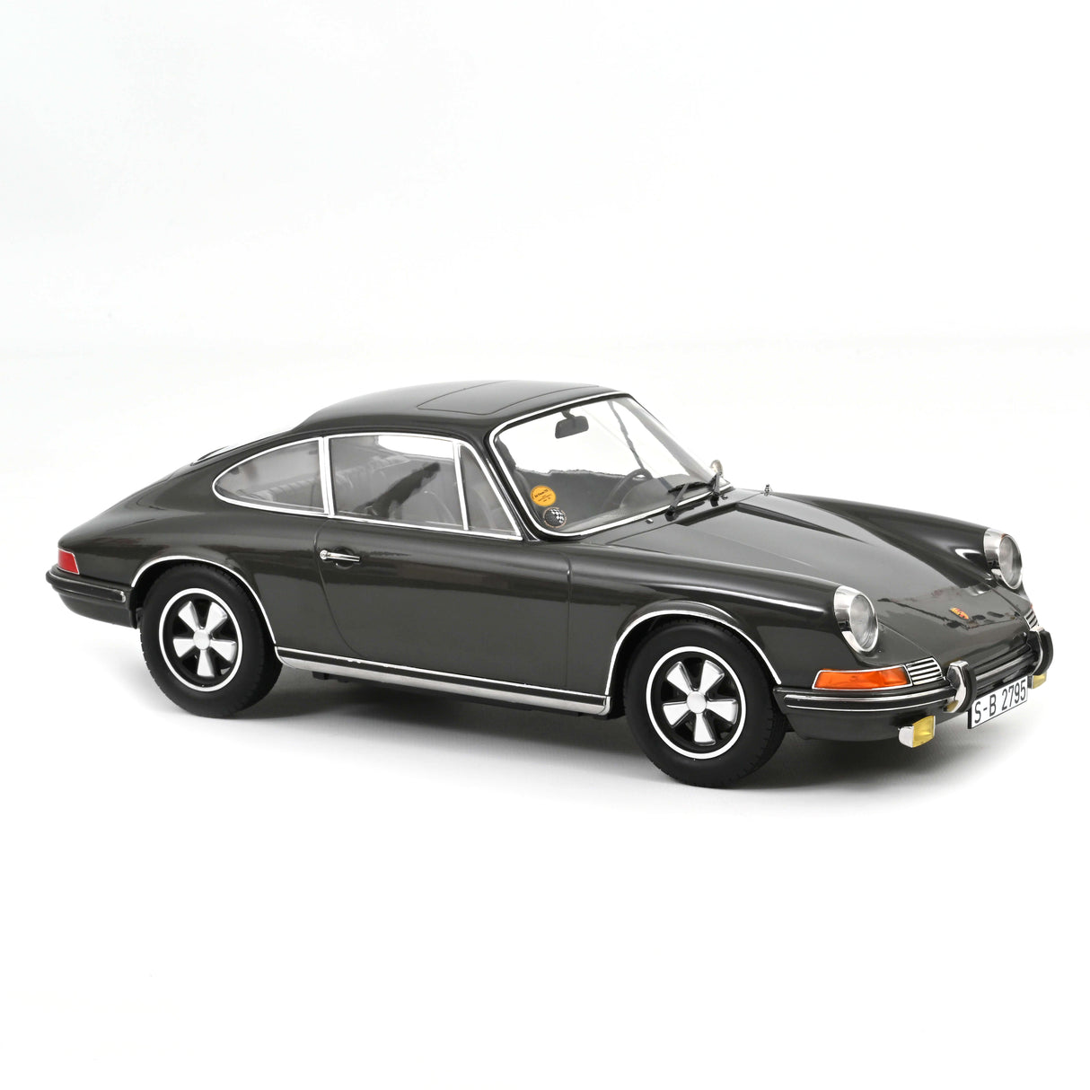 Norev Die Cast Collectables - 1:12 1972 Porsche 911 S - Slate Grey