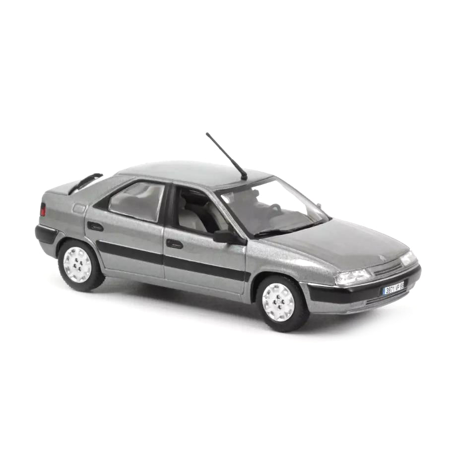 Norev Die Cast Collectables - 1:43 1993 Citroen Xantia - Gabion Grey