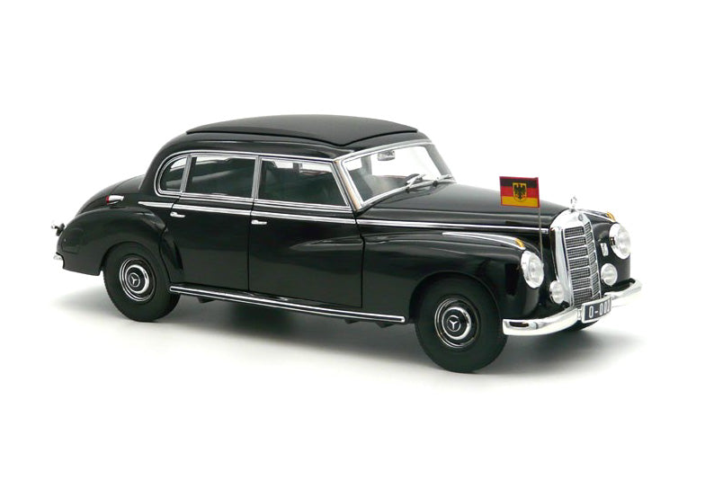 Norev Die Cast Collectables - 1:18 1955 Mercedes-Benz 300 - Konrad Adenauer Diplomat Car