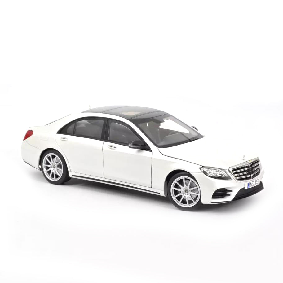 Norev Die Cast Collectables - 1:18 2018 Mercedes-Benz S-Class AMG-Line - White Metallic