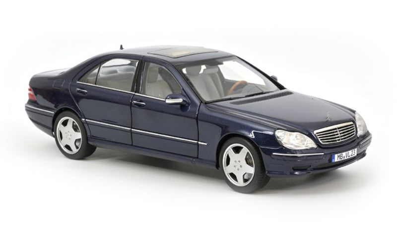 Norev Die Cast Collectables - 1:18 2000 Mercedes-Benz S55 AMG - Blue Metallic