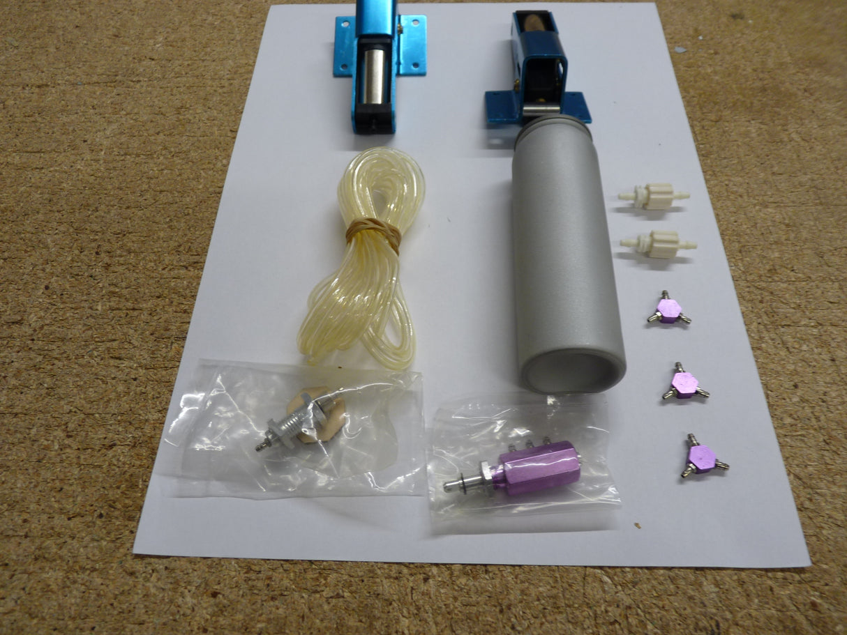 Flightline Air Main Retract set inc. Air Tank and accessories