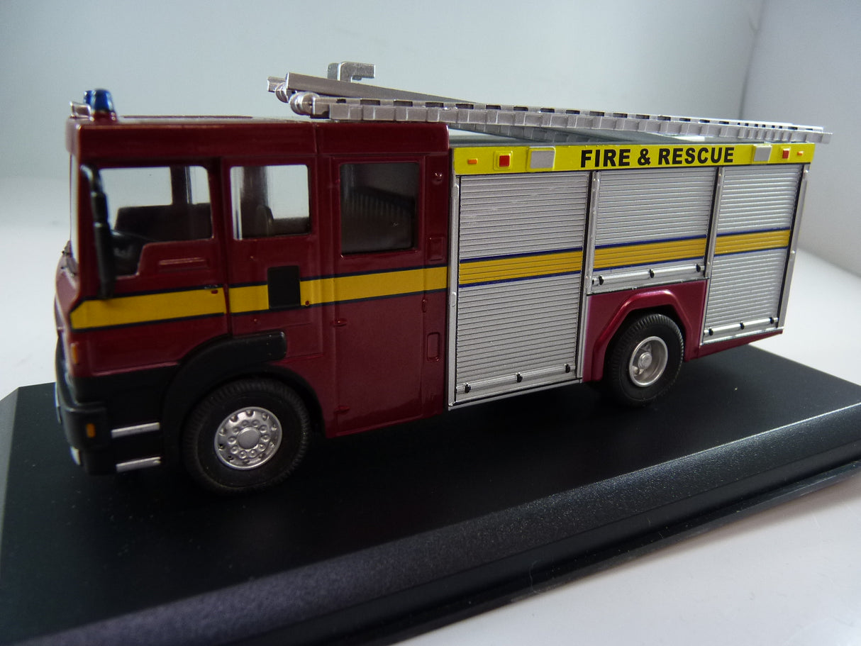 Fire Brigade Models Dodge G13 with yellow stripe 1:50