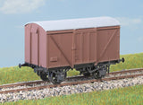 BR (LNER Design) Plywood Goods Van