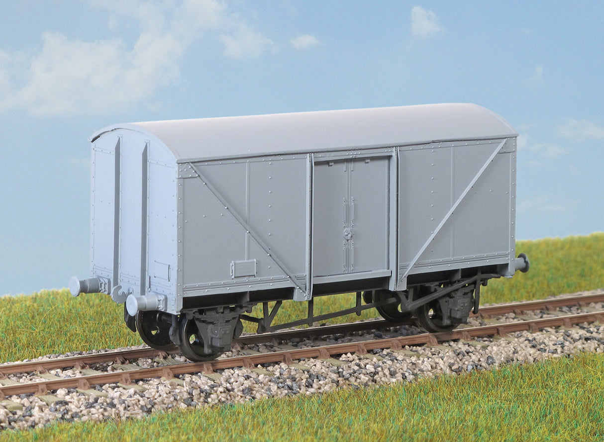 BR 12 Ton Fish Van