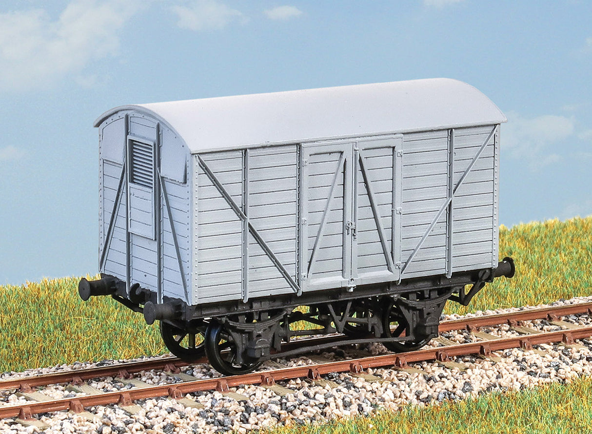 GWR 10 Ton Banana Van Fruit B Diag Y 4