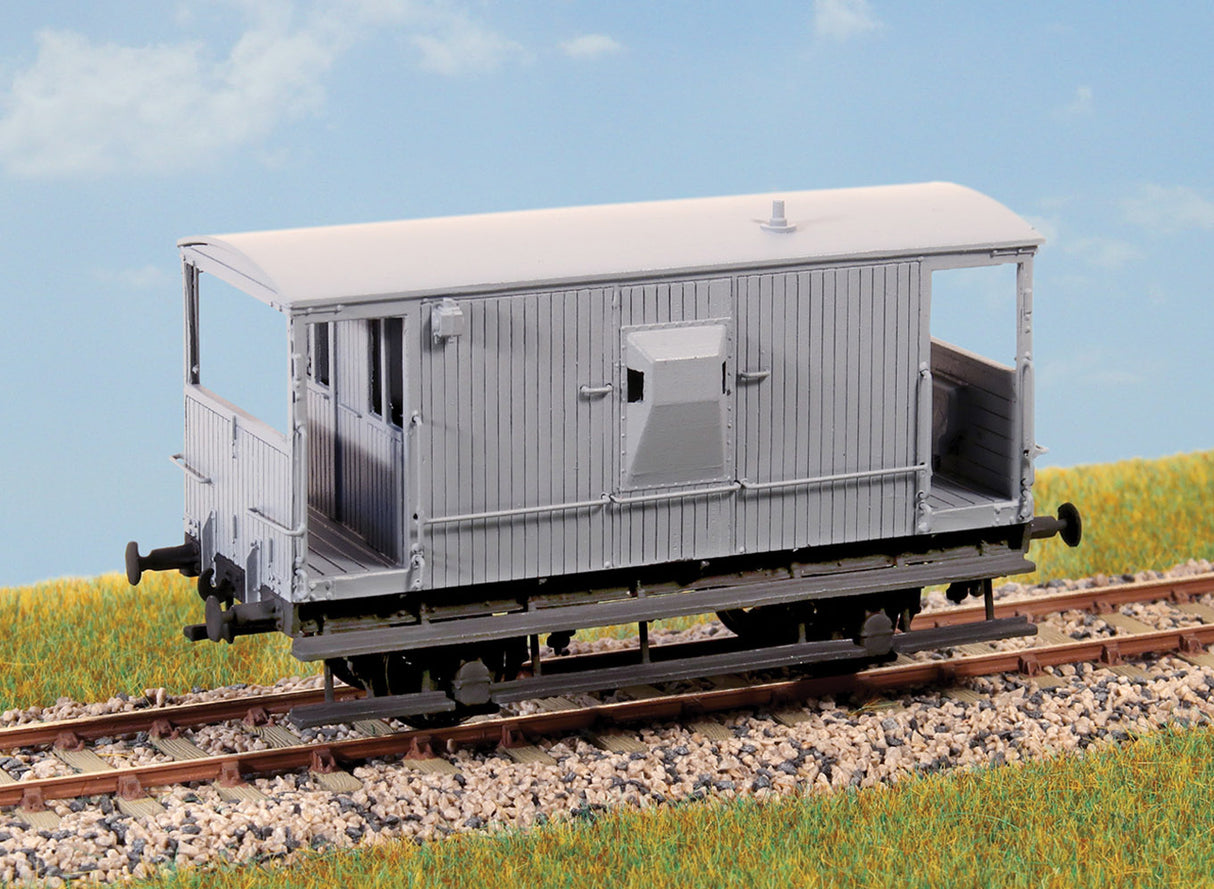 LNER 20 Ton Goods Brake Van Toad E