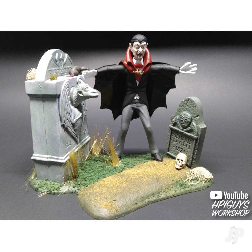 Polar Lights Haunted Manor: Flight of the Vampire Kit POL977