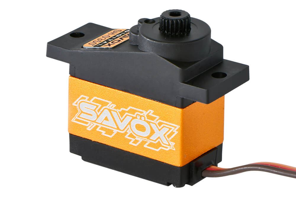 SAVOX MICRO SIZE DIGITAL SERVO PLASTIC GEAR 2.6KG@6.0V PLUS