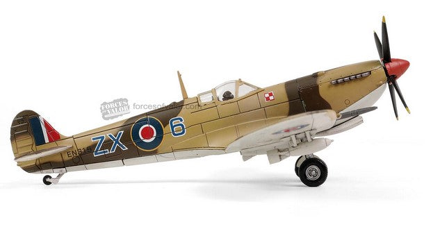 Forces of Valor Supermarine Spitfire Mk.IX 1:72