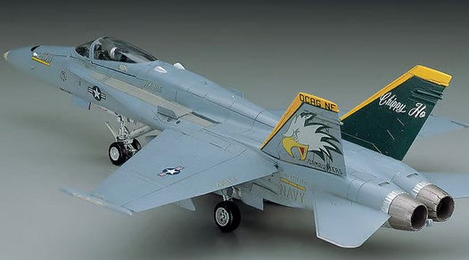 Hasegawa 1:72 F/A-18C Hornet Kit HAD08