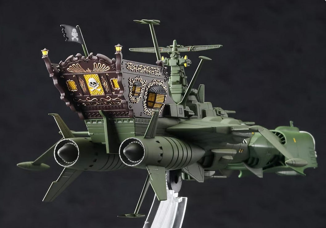 Hasegawa 1:2500 Space Pirate Battleship Arcadia Kit HCW20