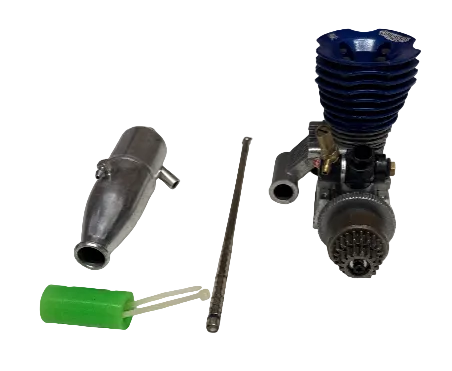 Team Infinity 18 Side Exhaust Car Engine - Rear Start with Shaft - New Unrun & Unboxed - Sold as Seen (Box 63)