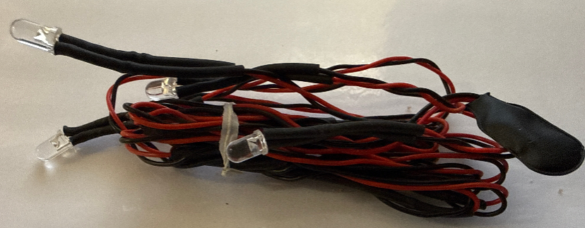 Assorted lights- 4 with press stud connector (PP3)