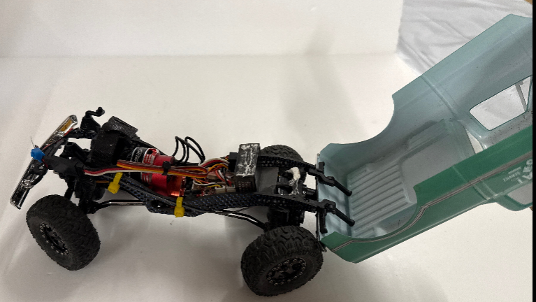 Axial 1/30 Rock Crawler(Fitted with many upgraded parts) Ready to Run - SECOND HAND