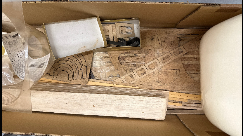 Glens Models Cap232 kit - Second Hand and water Damaged wood parts