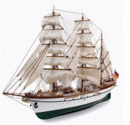 Billing Boats BB730 1:100 Esmeralda Special Edition -Wooden hull Kit  428368