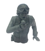 B1 1/16 British Tank Crew -Shouting into Mike