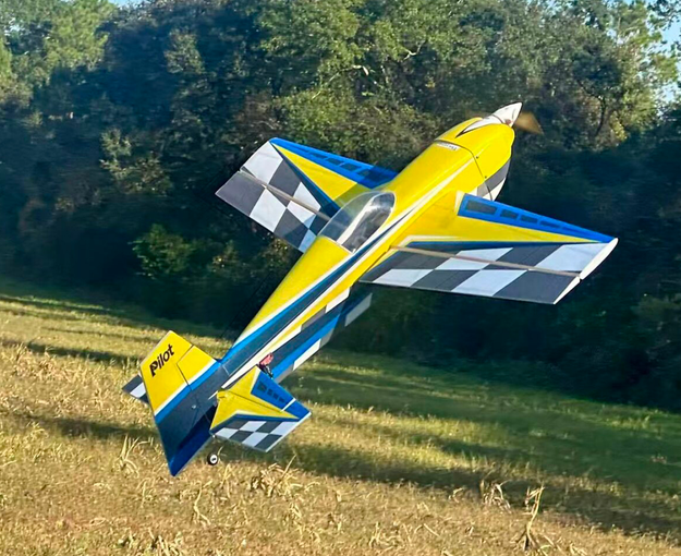 Pilot-RC Edge 540 39in Wingspan (Yellow/Blue/White - 02)