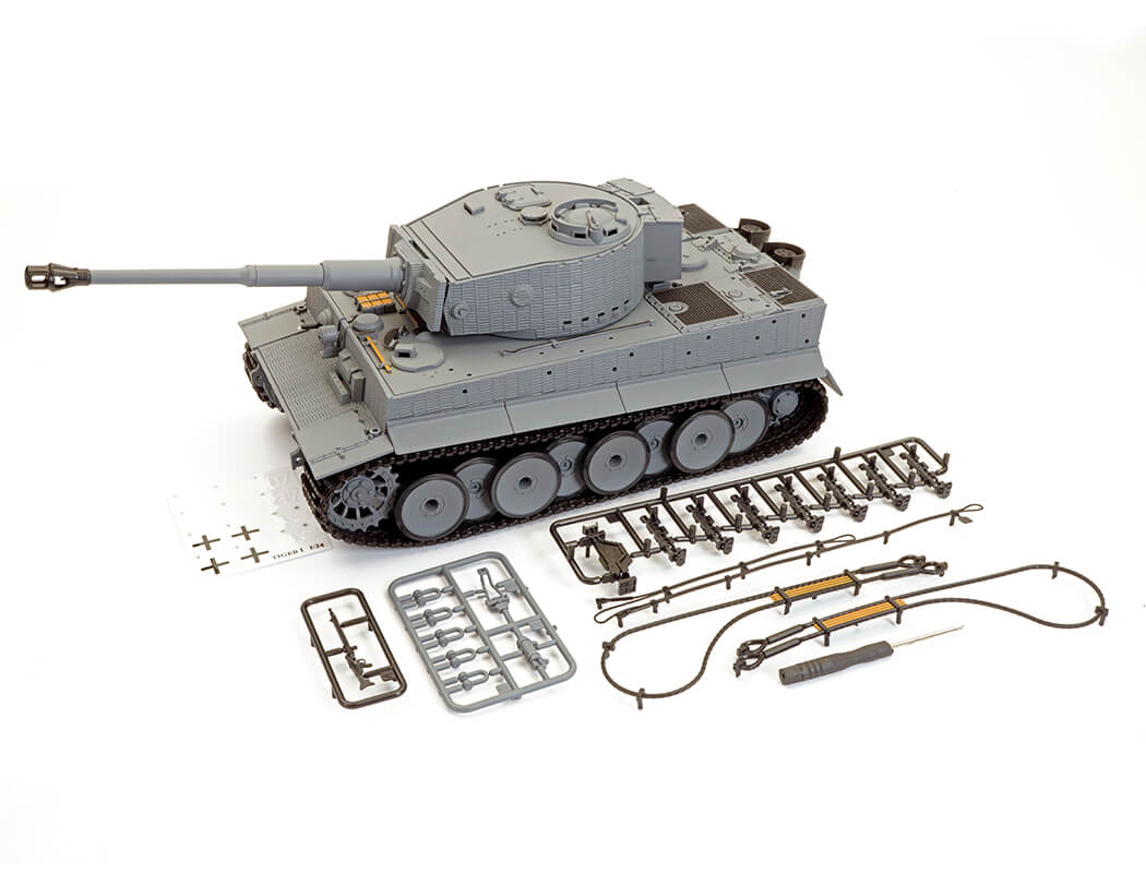 TAIGEN 1:24 TIGER 1 IR Infa Red BATTLE TANK LATE VERSION- GREY (BASE)