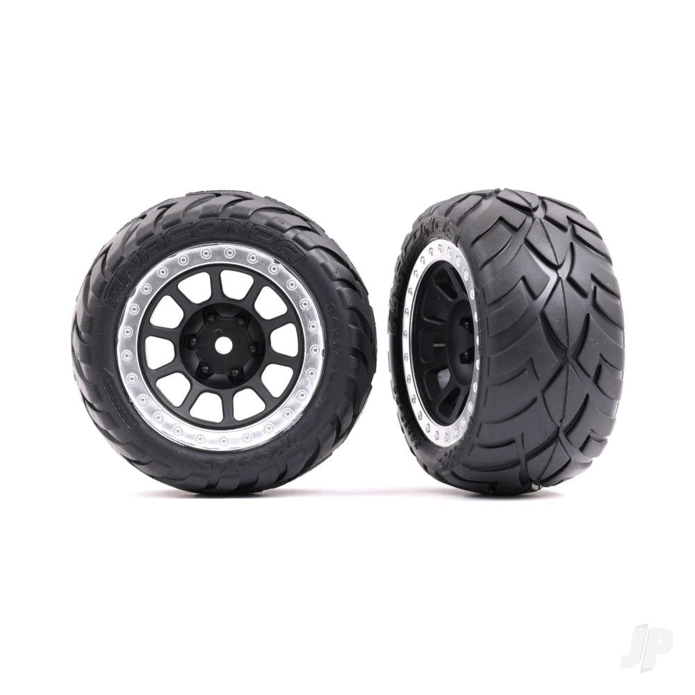 Tyres & wheels assembled (2.2in graphite gray satin chrome beadlock wheels Anaconda 2.2in Tyres with foam inserts) (2) (Bandit rear)