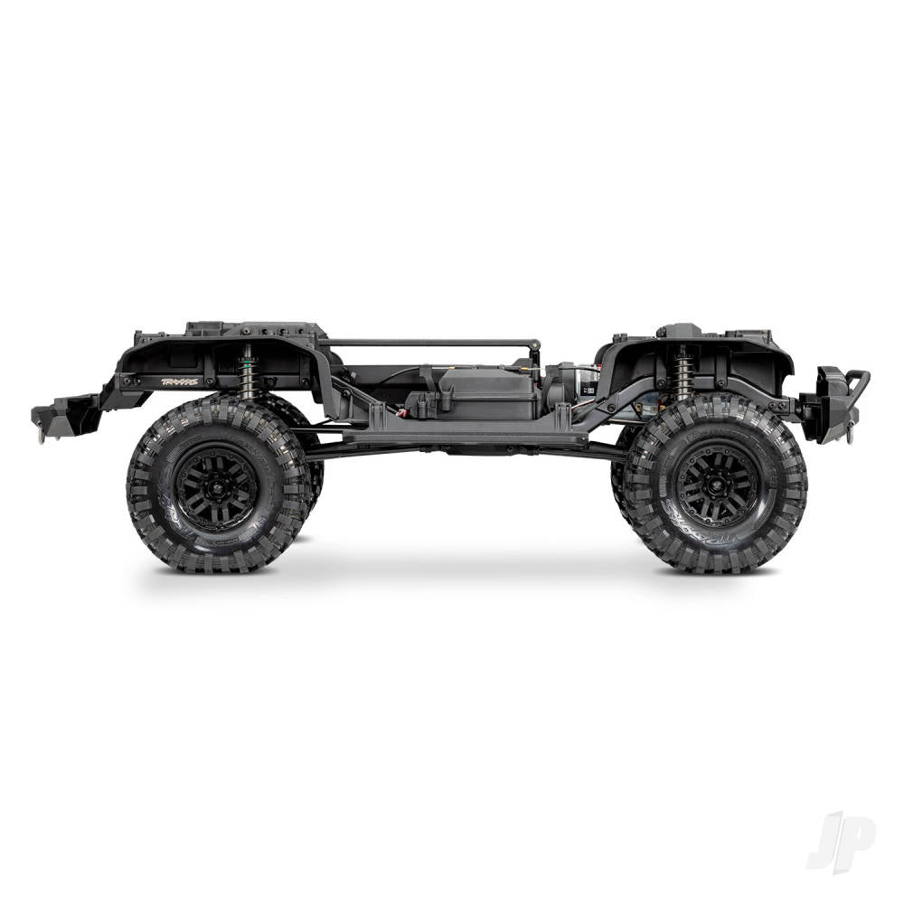 TRX-4 Land Rover Defender 1:10 4X4 Electric Trail Crawler with Winch - Green (+ TQi 4-ch XL-5 HV Titan 550-Clipless Body)
