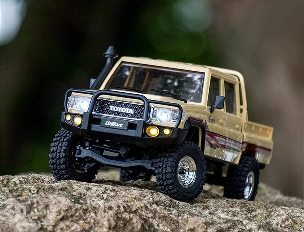 UDI RC TOYOTA LAND CRUISER RTR 1/18 DOUBLE CAB BRUSHLESS - SAND