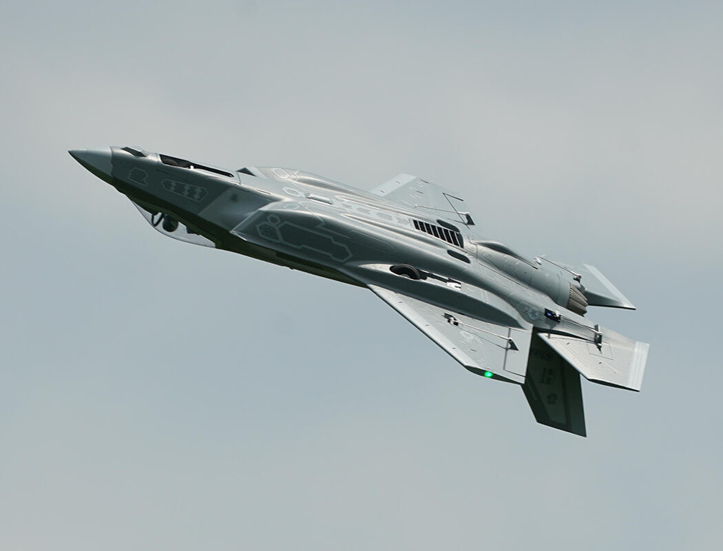 XFLY 70MM F-35 LIGHTNING EDF 750MM WITH RETRACT WITHOUT TX/RX/BATT - PRE ORDER - EXPECTED 2026