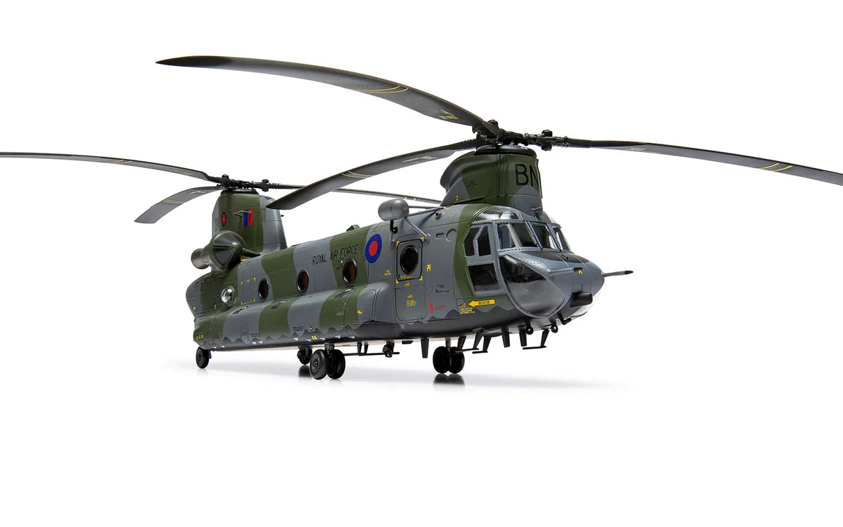 Airfix 1/72 Boeing Chinook HC.1 Kit-A06023