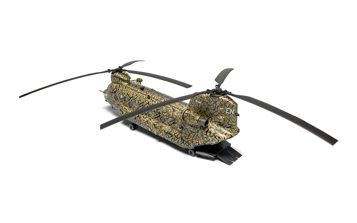 Airfix 1/72 Boeing Chinook HC.1 (late) Kit A06024