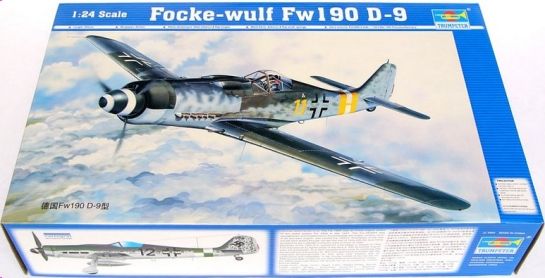 Trumpeter 1/24 Focke-Wulf Fw190 D-9 Kit 02411