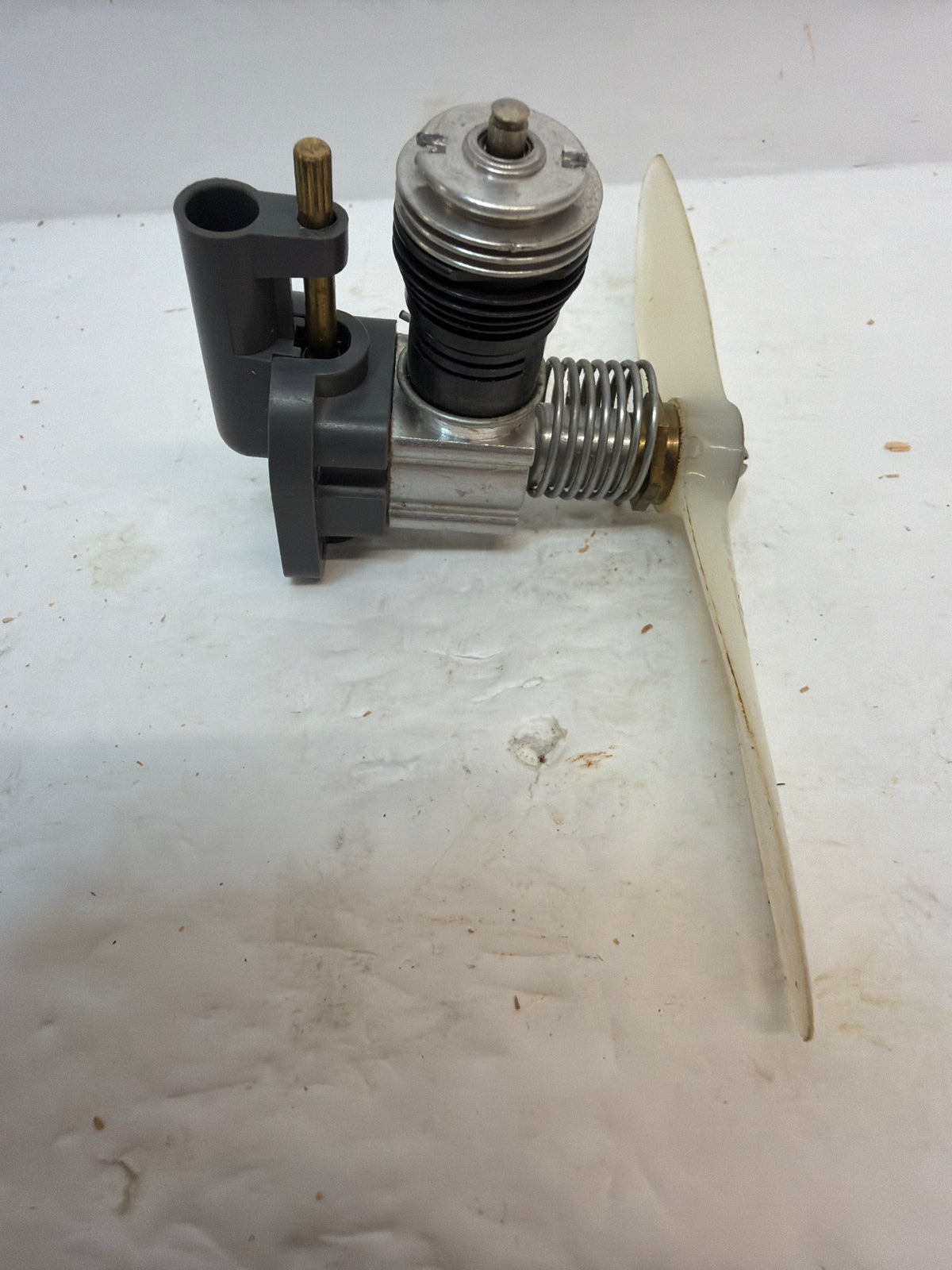 Cox Sure Start .049 (3) 2 -Stroke Glow Engine R/C Aircraft Engine – Second hand (Box 163)