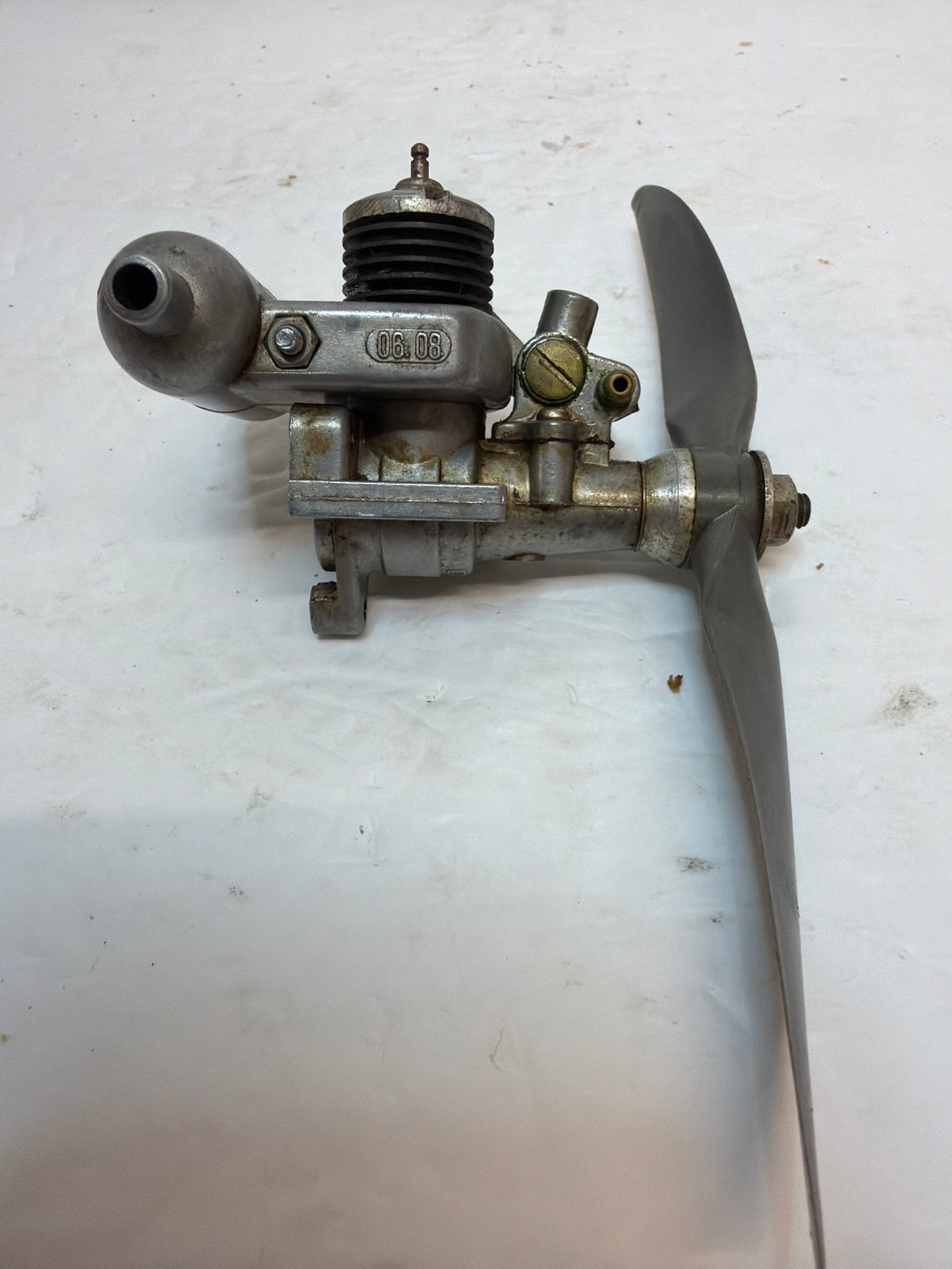 Enya 06-II 0.06 cu in Two -Stroke Glow Engine R/C Aircraft Engine – Second hand (Box 163)