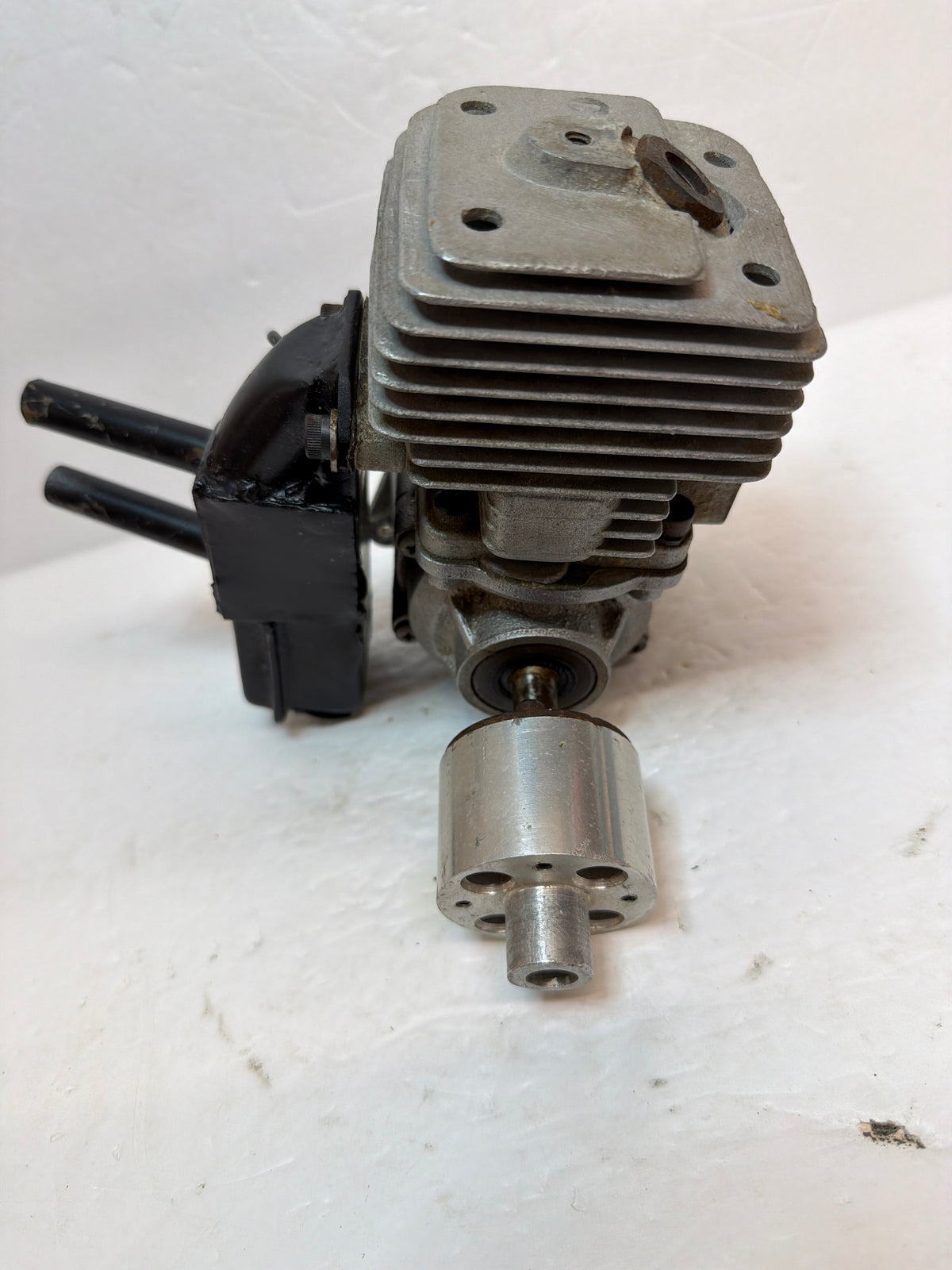Rowena 6507J ? Converted to glow No Carb 2 -Stroke Glow Engine R/C Aircraft Engine – Second hand