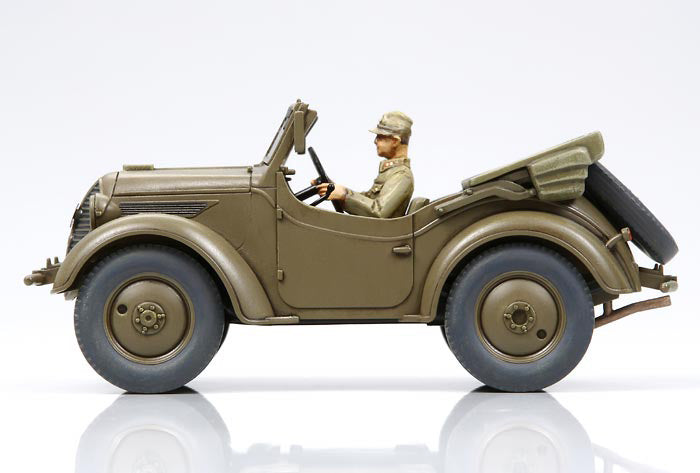 Tamiya 1/48 Kawasaki Ki-61-Id Hien (Tony) & 4x4 Light Vehicle Kurogane Set Kit 25203