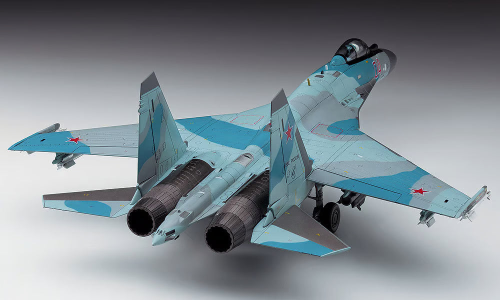 Hasegawa 1/72 Su-35S Flanker Kit HAE44
