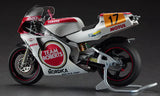 Hasegawa 1/12 Yamaha YZR500 (0W98) Team Lucky Strike Roberts - Wayne Rainy British GP Kit  HA21707