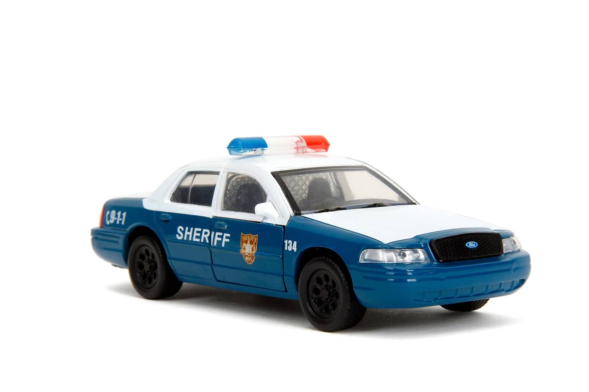 Jada 1/32 The Walking Dead Rick Grimes Ford Crown Victoria Police Car JA35728