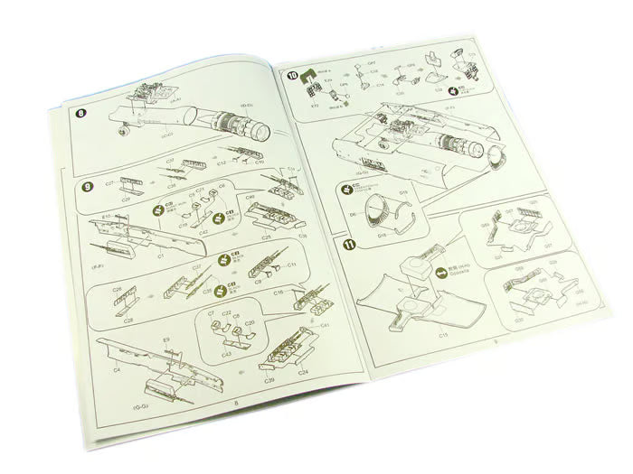 Kitty Hawk 1/32 F-86K Sabre Dog Model Kit KH32008