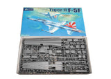 Kitty Hawk 1/32 F-5F Tiger II Model Kit KH32019