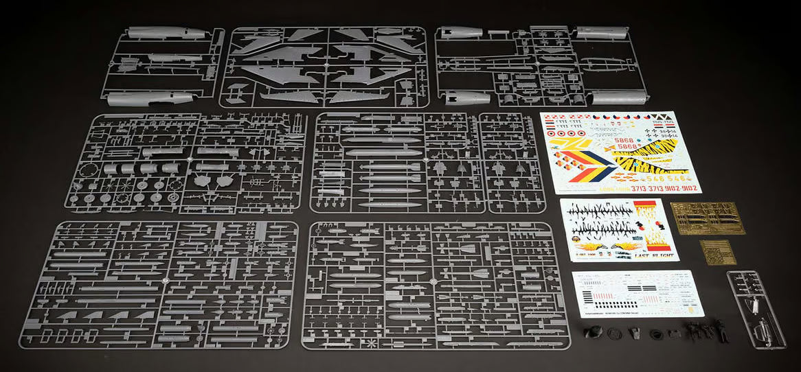 Kitty Hawk 1/48 Su-22  M3/M4 Fitter K Model Kit KH80146