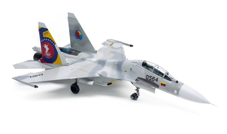 Kitty Hawk 1/48 Su-30MK Flanker-C Model Kit KH80169