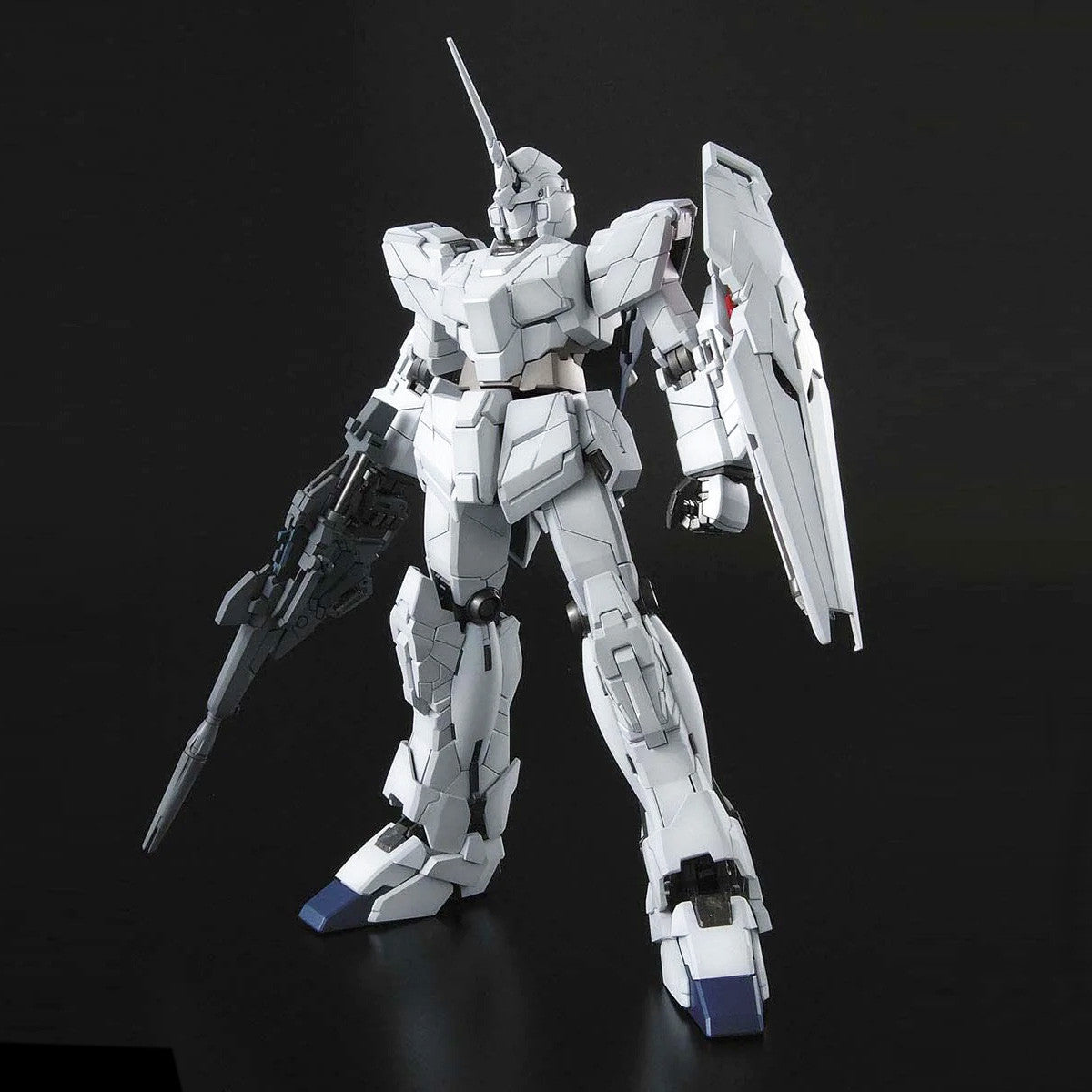 BANDAI GUNPLA MG 1/100 RX-0 Unicorn Gundam MK61608