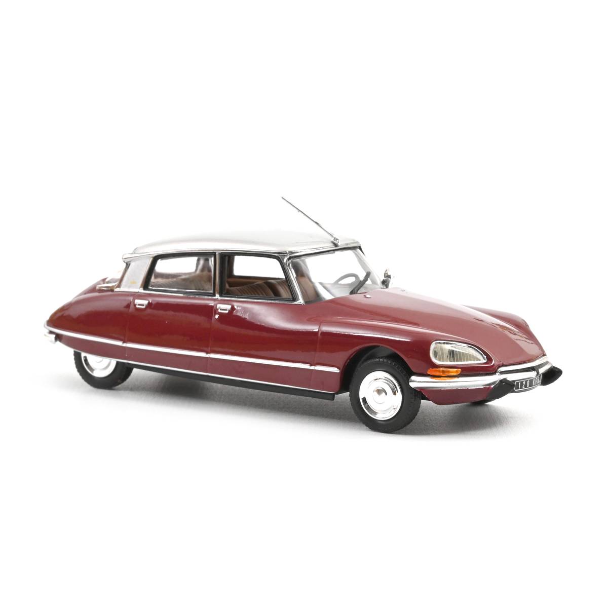 Norev 1/43 1972 Citroen DS 23 Pallas Grenade Red And Silver