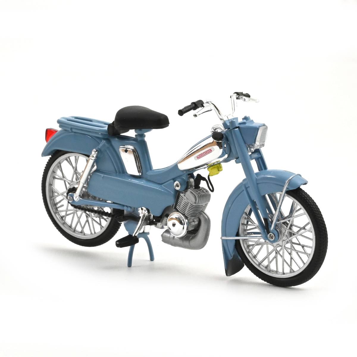 Norev 1/18 1976 Motobecane AV88 - Blue
