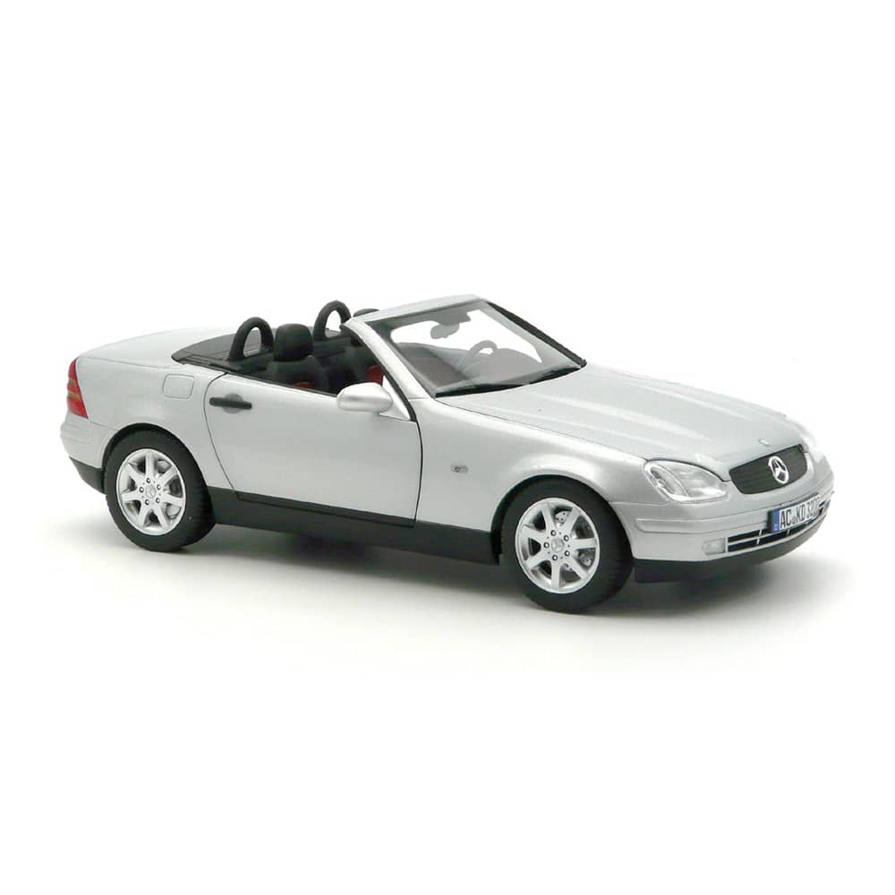 Norev 1/18 1996 Mercedes-Benz SLK - Brillant Silver NV183020