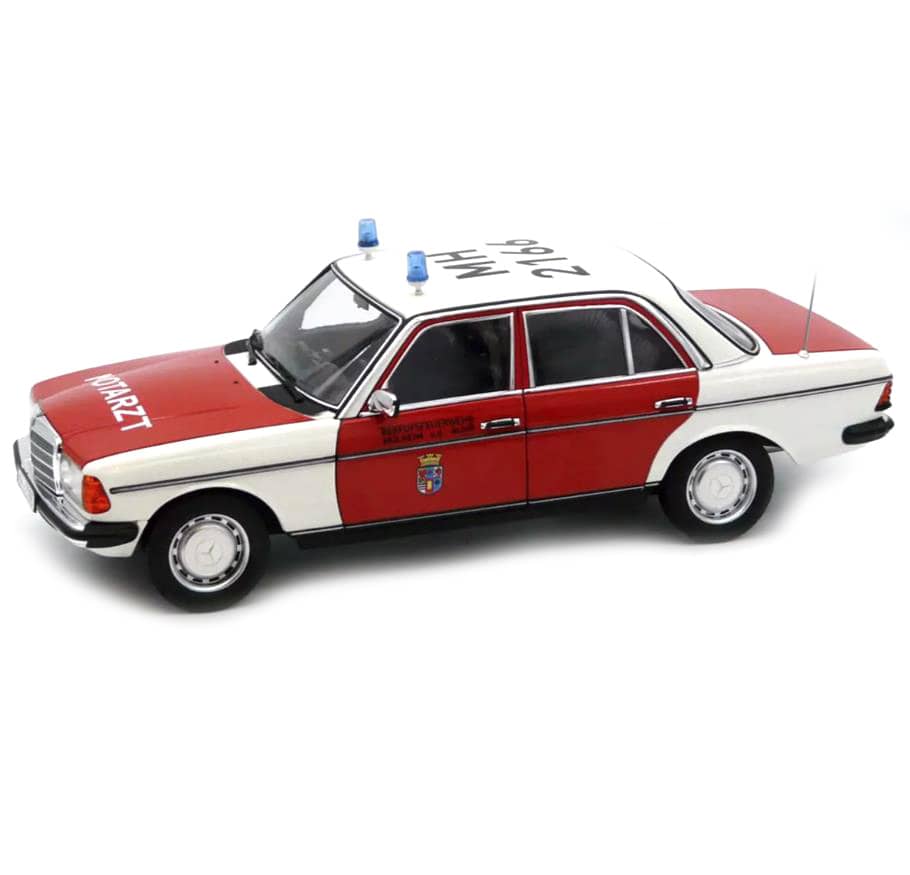 Norev 1/18 1984 Mercedes-Benz 200 Emergency Ambulance NV183834